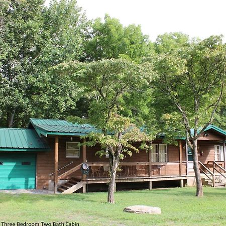 Two Rivers Lodge บรายซันซิตี ภายนอก รูปภาพ