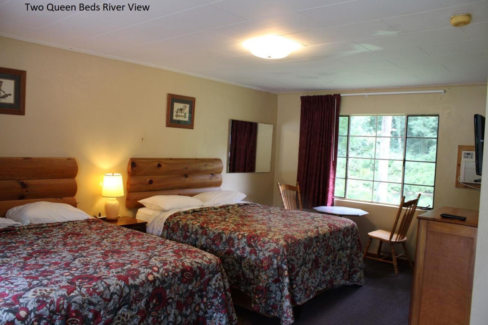 Two Rivers Lodge บรายซันซิตี ภายนอก รูปภาพ